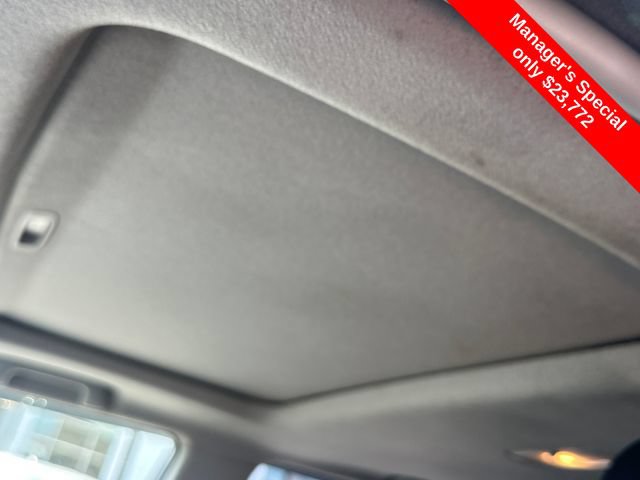 Used 2018 Toyota 4Runner TRD Off-Road Premium AWD/4WD image 18