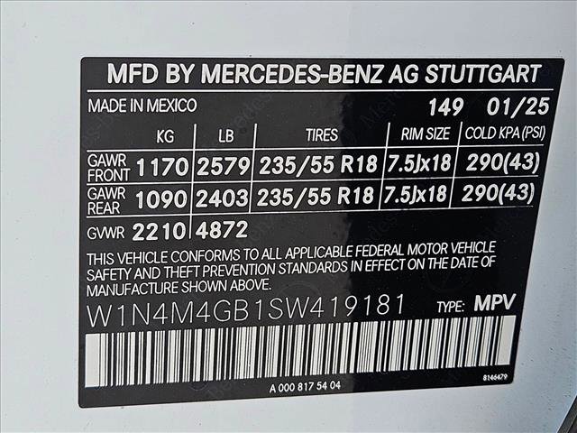 Used 2025 Mercedes-Benz GLB 250 image 17