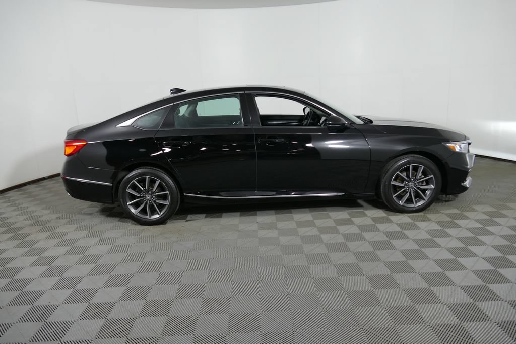 Used 2022 Honda Accord EX-L image 2