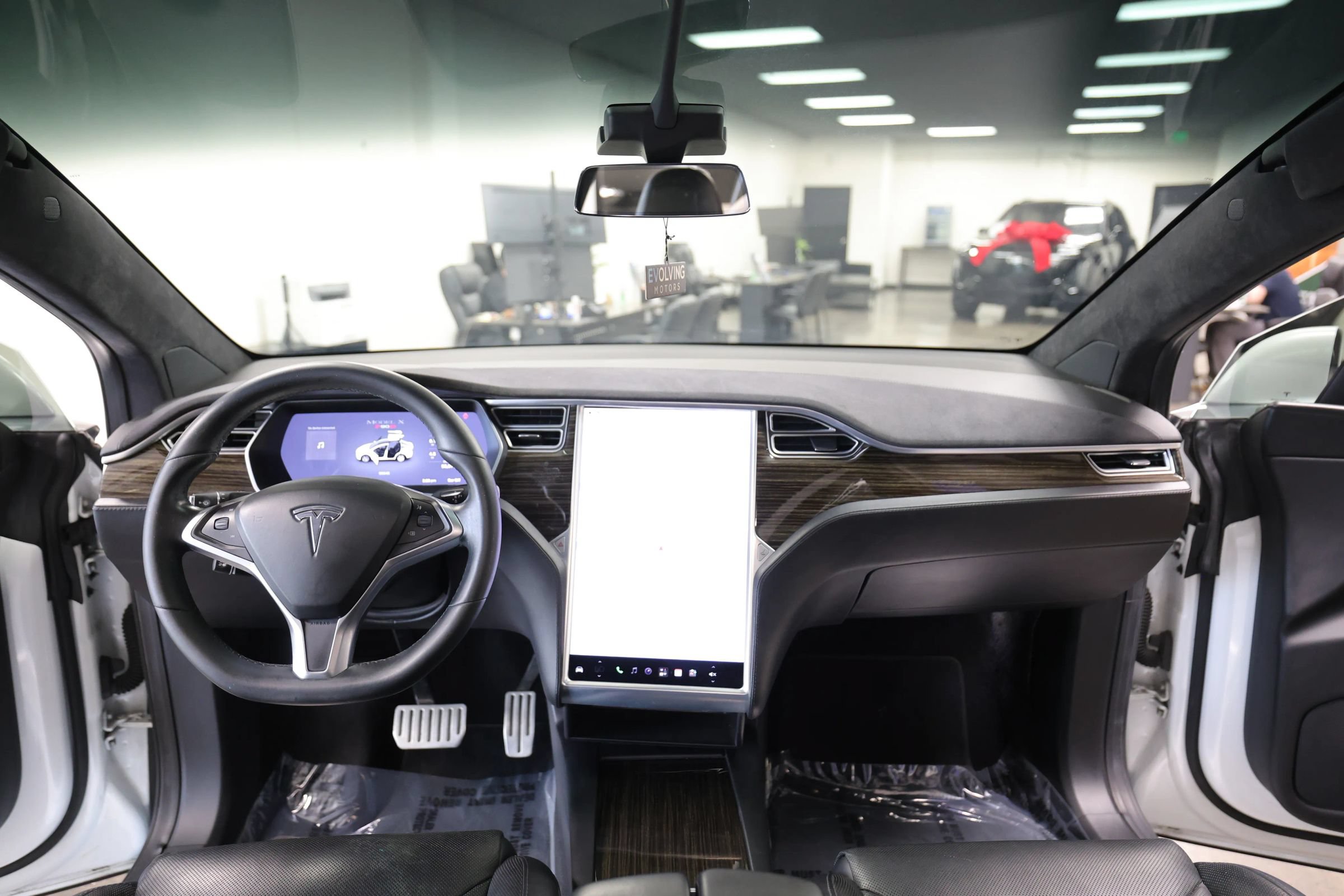 Used 2016 Tesla Model X Performance AWD/4WD image 21