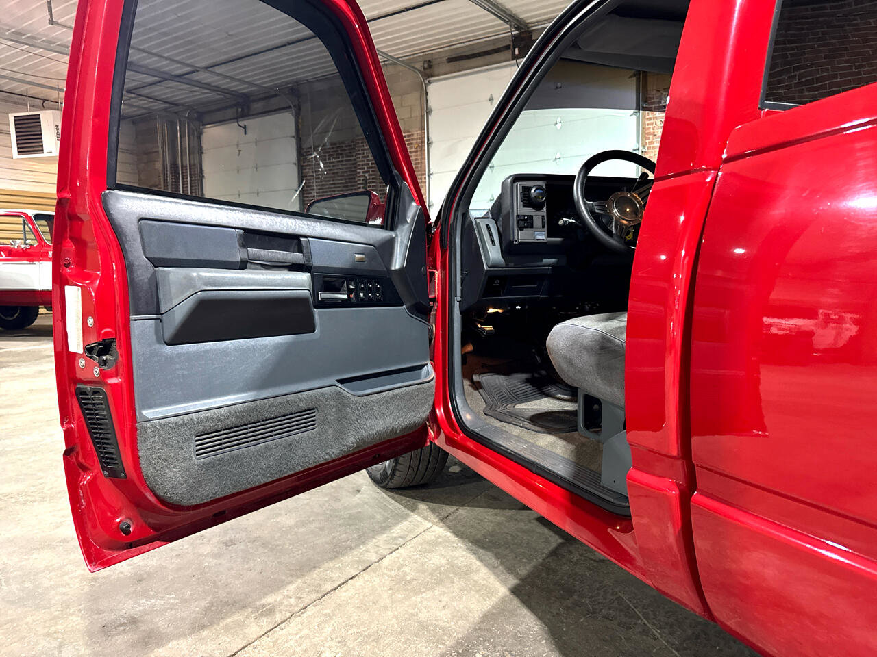 Used 1989 Chevrolet Silverado 1500 2WD Regular Cab image 41