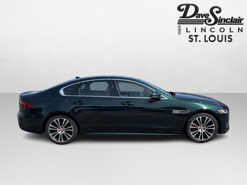 Used 2023 Jaguar XF R-Dynamic SE AWD/4WD image 2