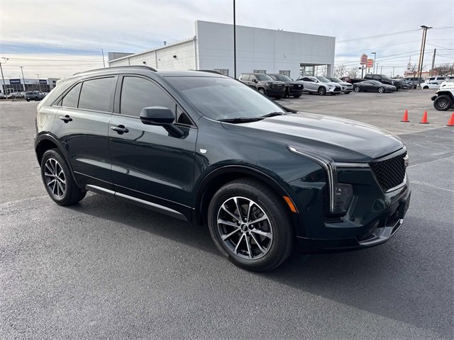 Used 2024 Cadillac XT4 Sport image 7