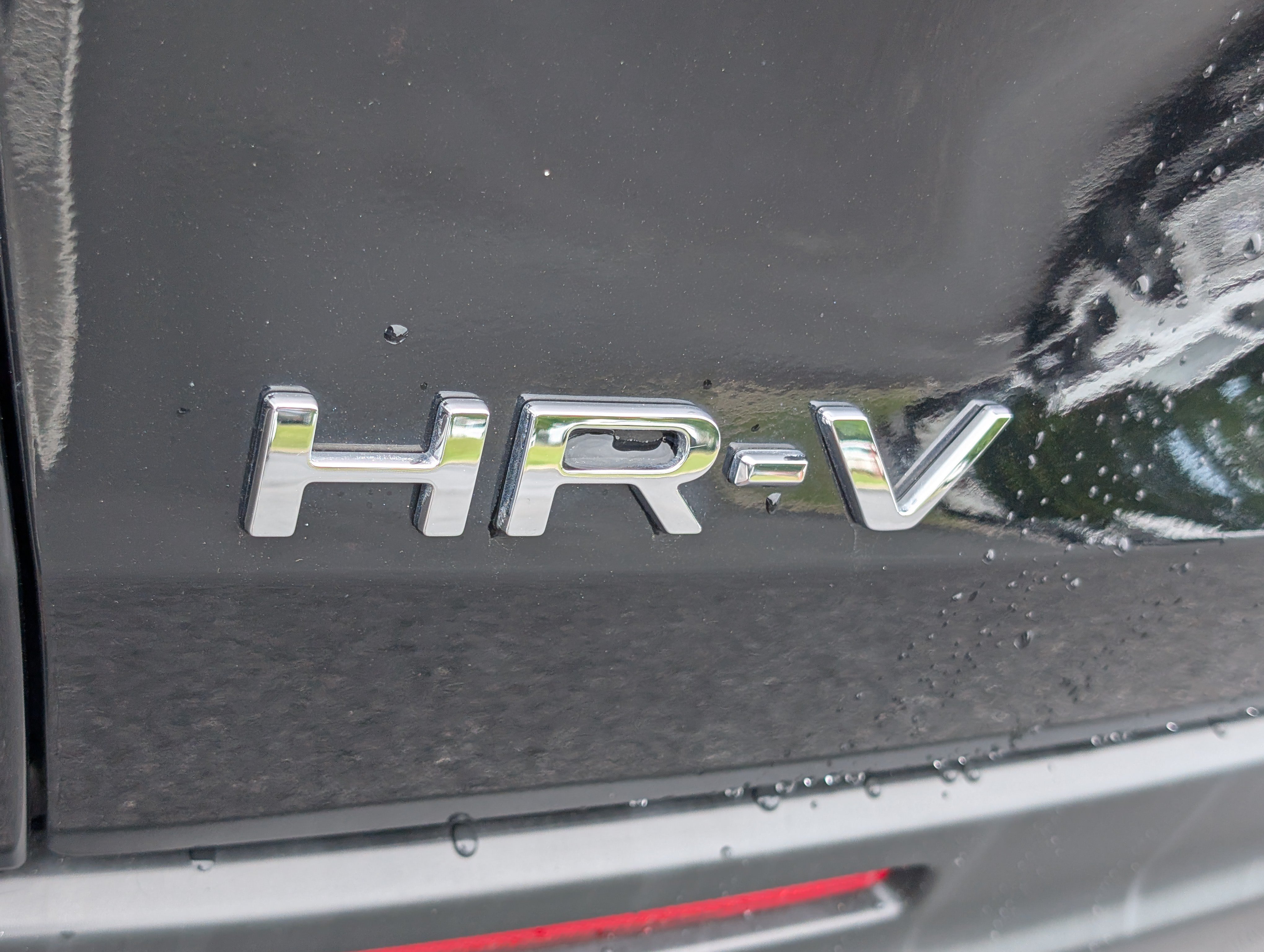 Used 2024 Honda HR-V Sport image 9