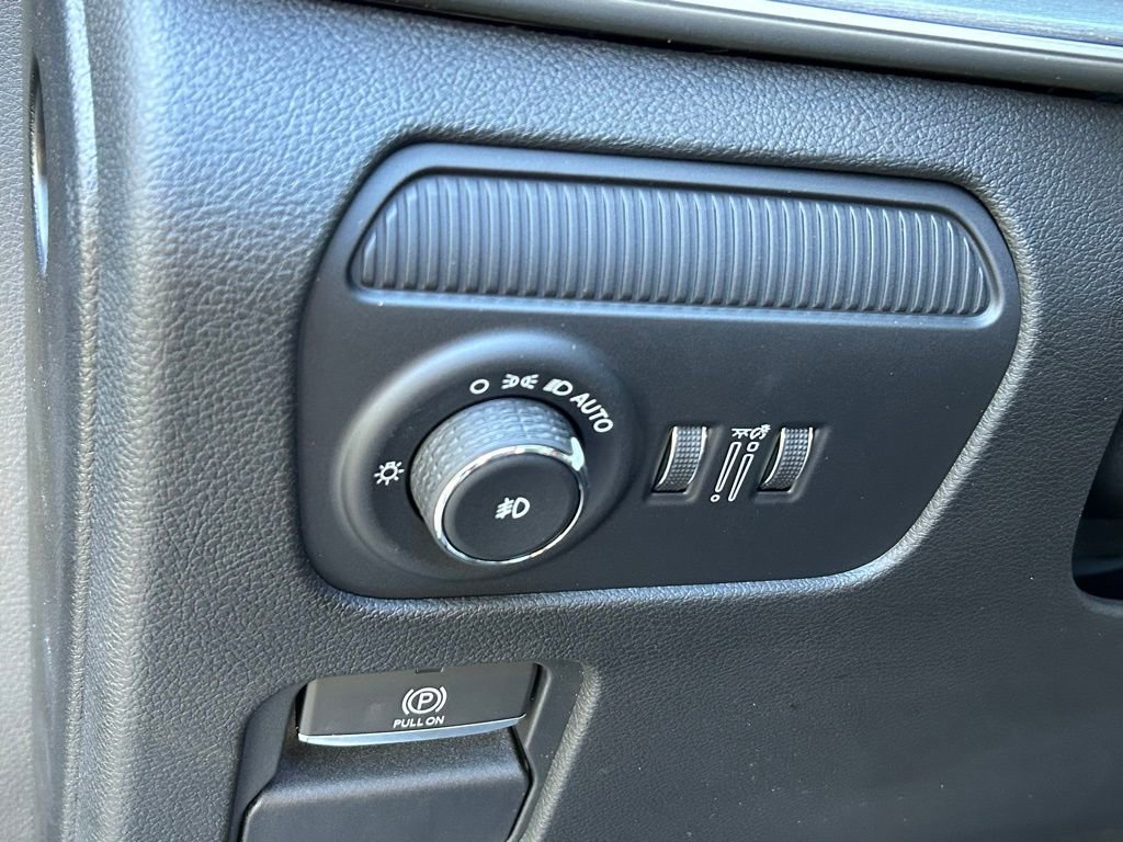 New 2025 Jeep Wagoneer L Series II w/ Premium Group I image 46