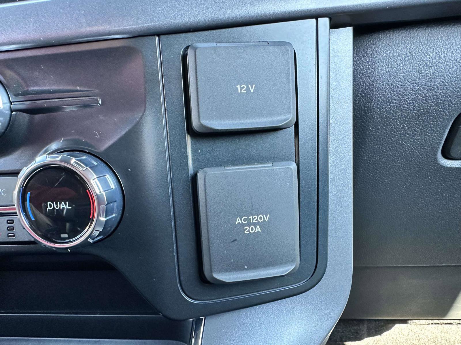 Used 2025 Ford F150 XLT w/ Equipment Group 302A MID image 26