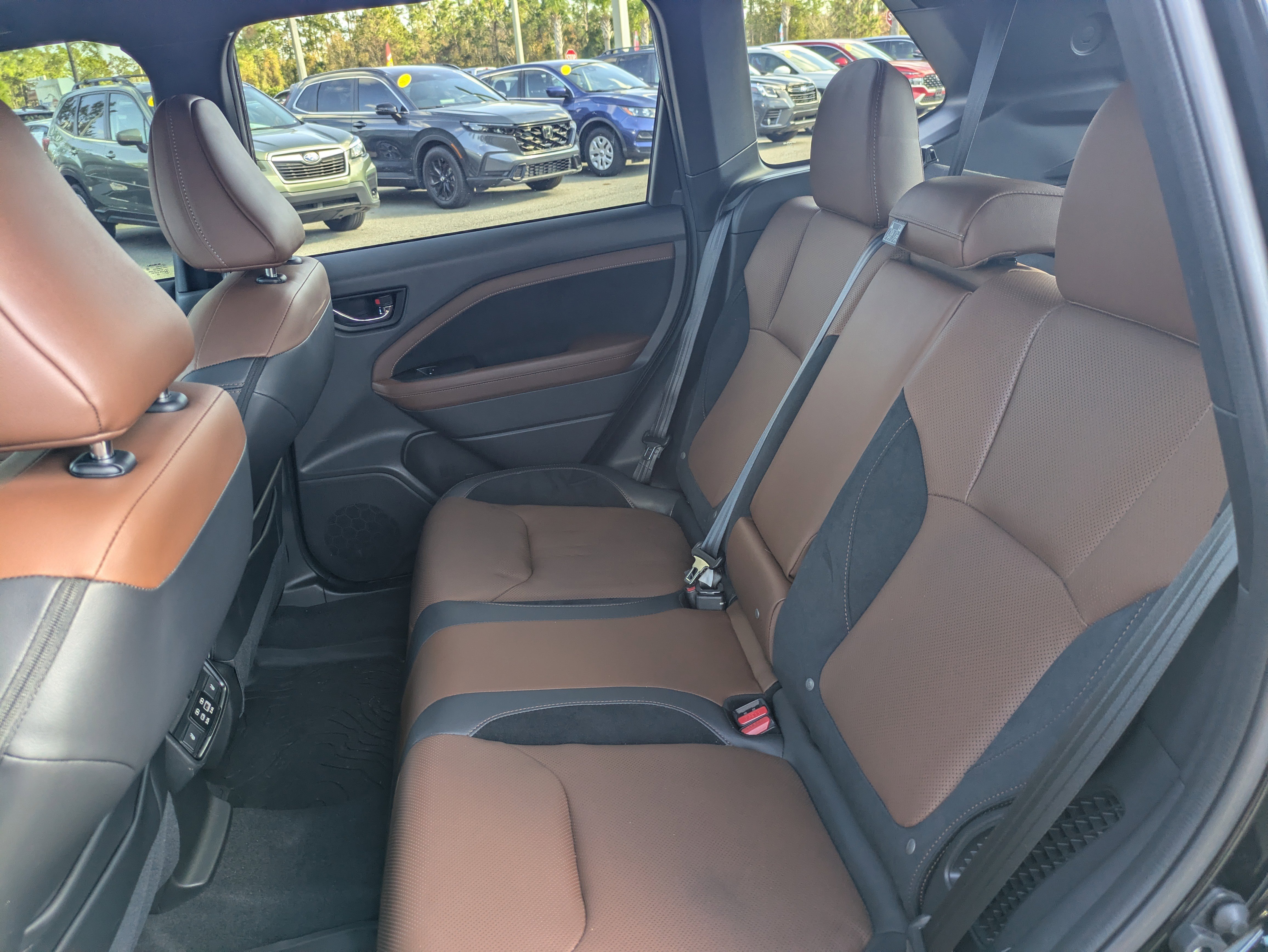 Certified 2025 Subaru Forester Touring AWD/4WD image 14