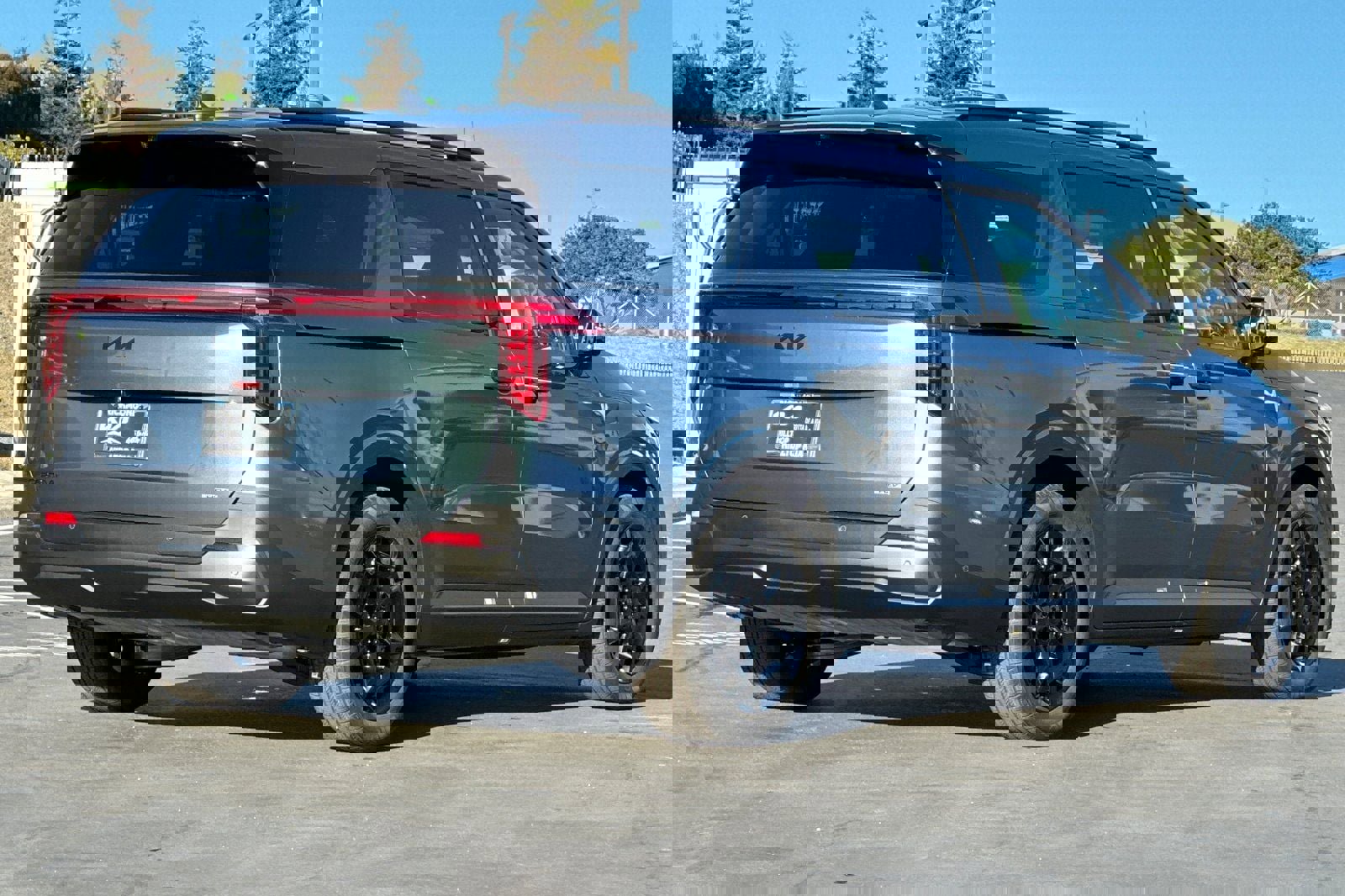 New 2026 Kia Carnival SX Prestige image 4