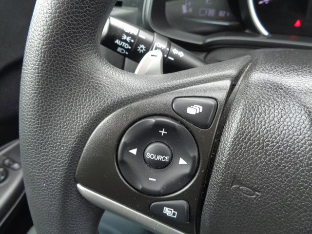 Used 2018 Honda Fit EX image 37
