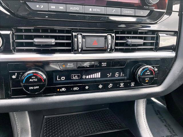 Used 2022 Nissan Pathfinder SV FWD image 23