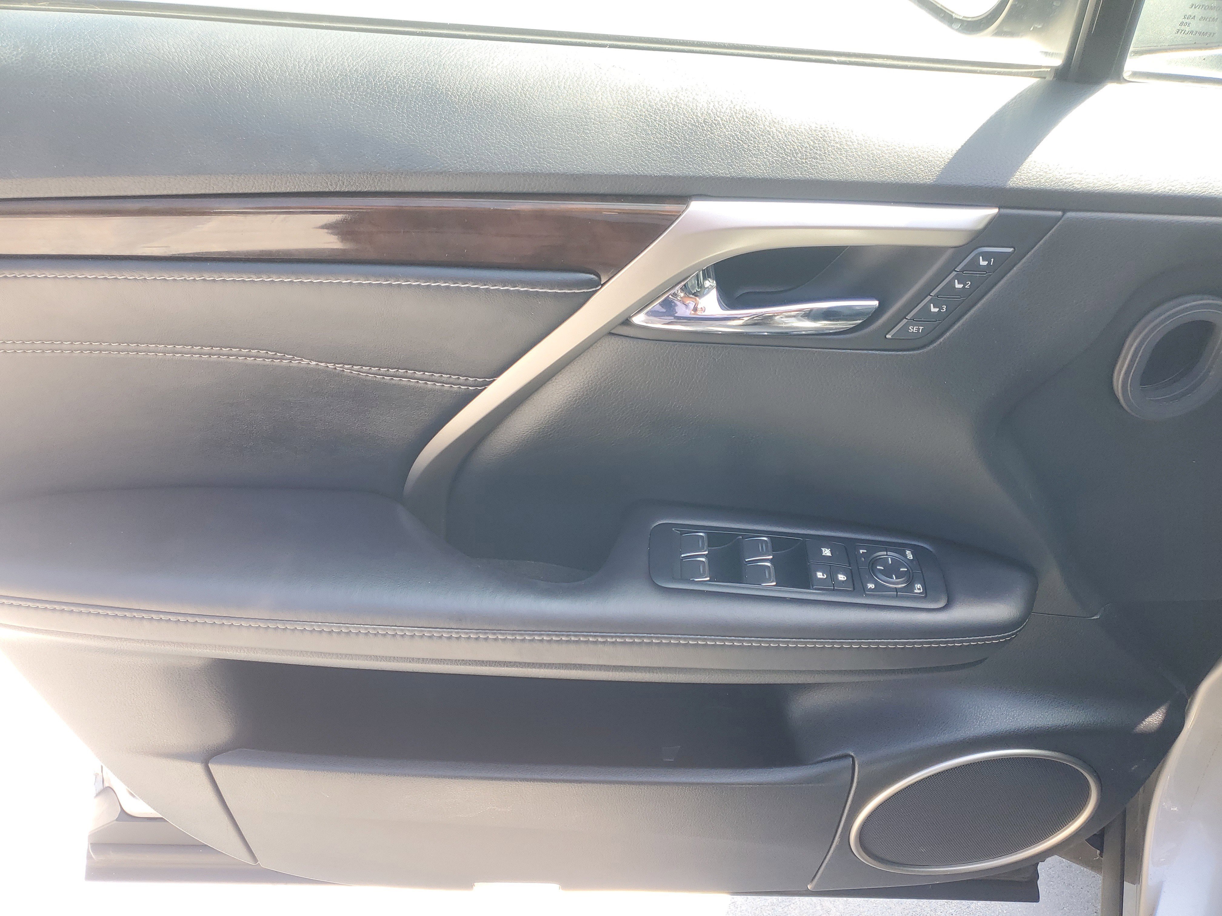 Used 2017 Lexus RX 350 FWD w/ Premium Package image 23