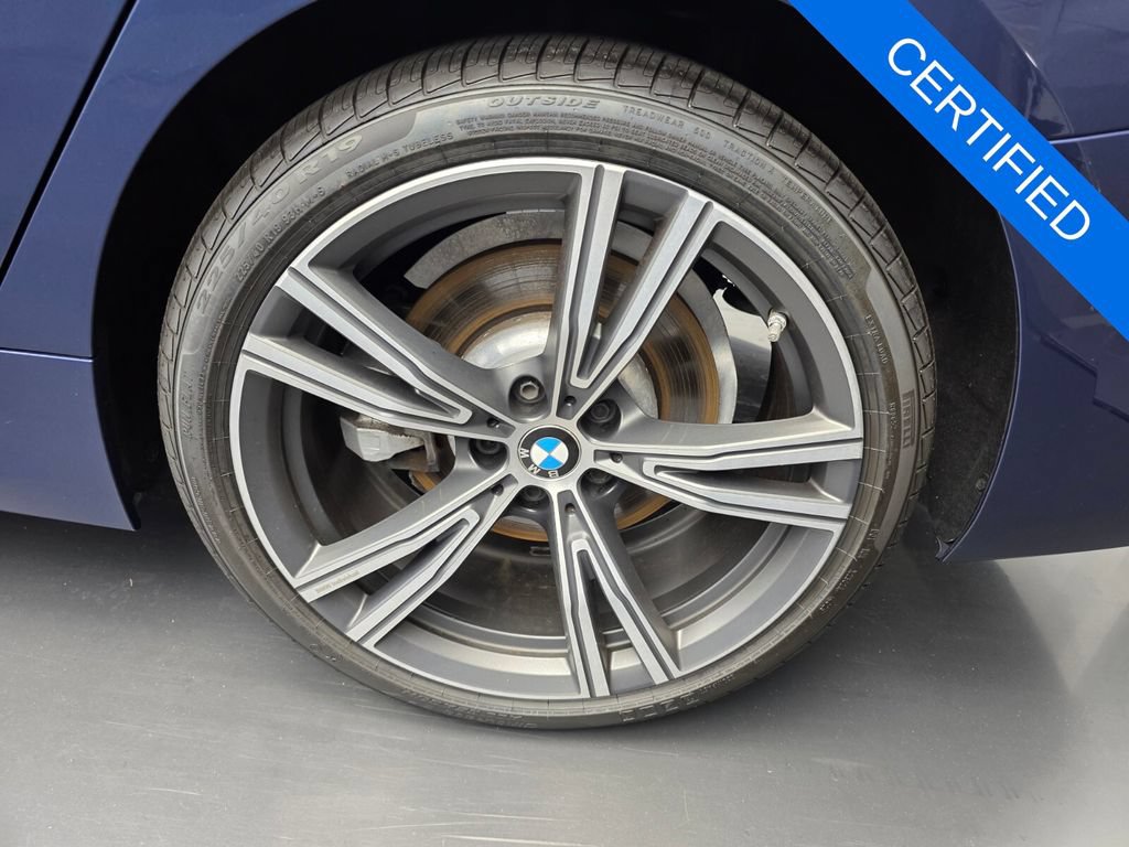 Certified 2023 BMW 330i Sedan w/ Premium Package RWD image 17