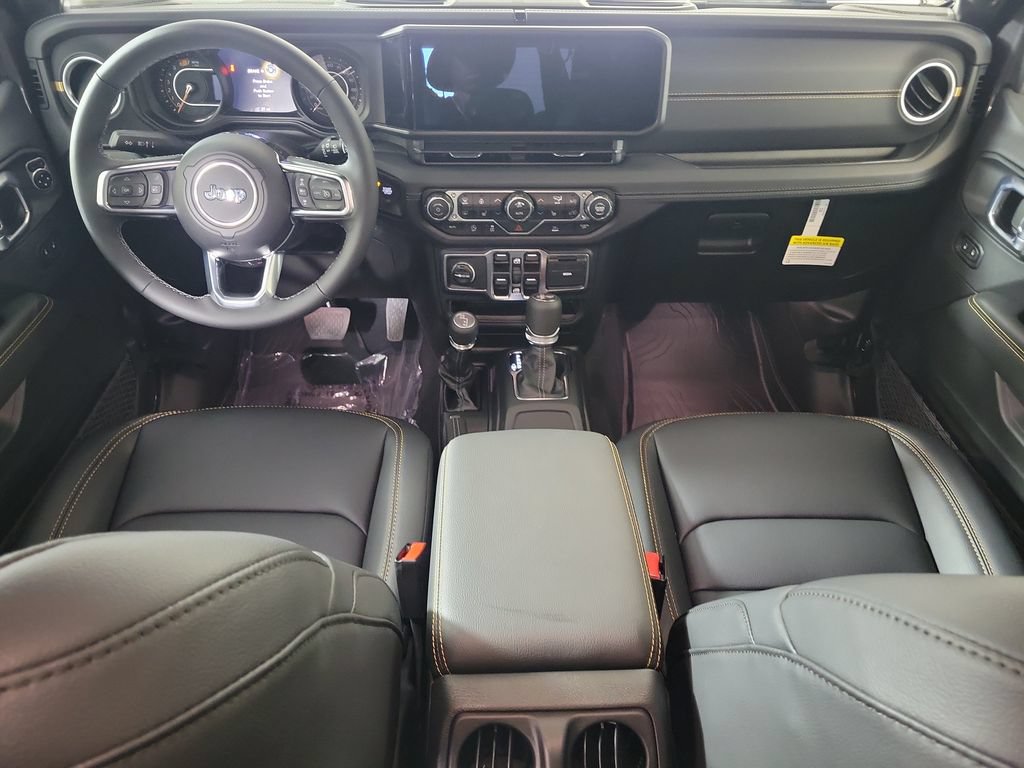 New 2026 Jeep Wrangler Unlimited Sahara w/ Technology Group AWD/4WD image 14