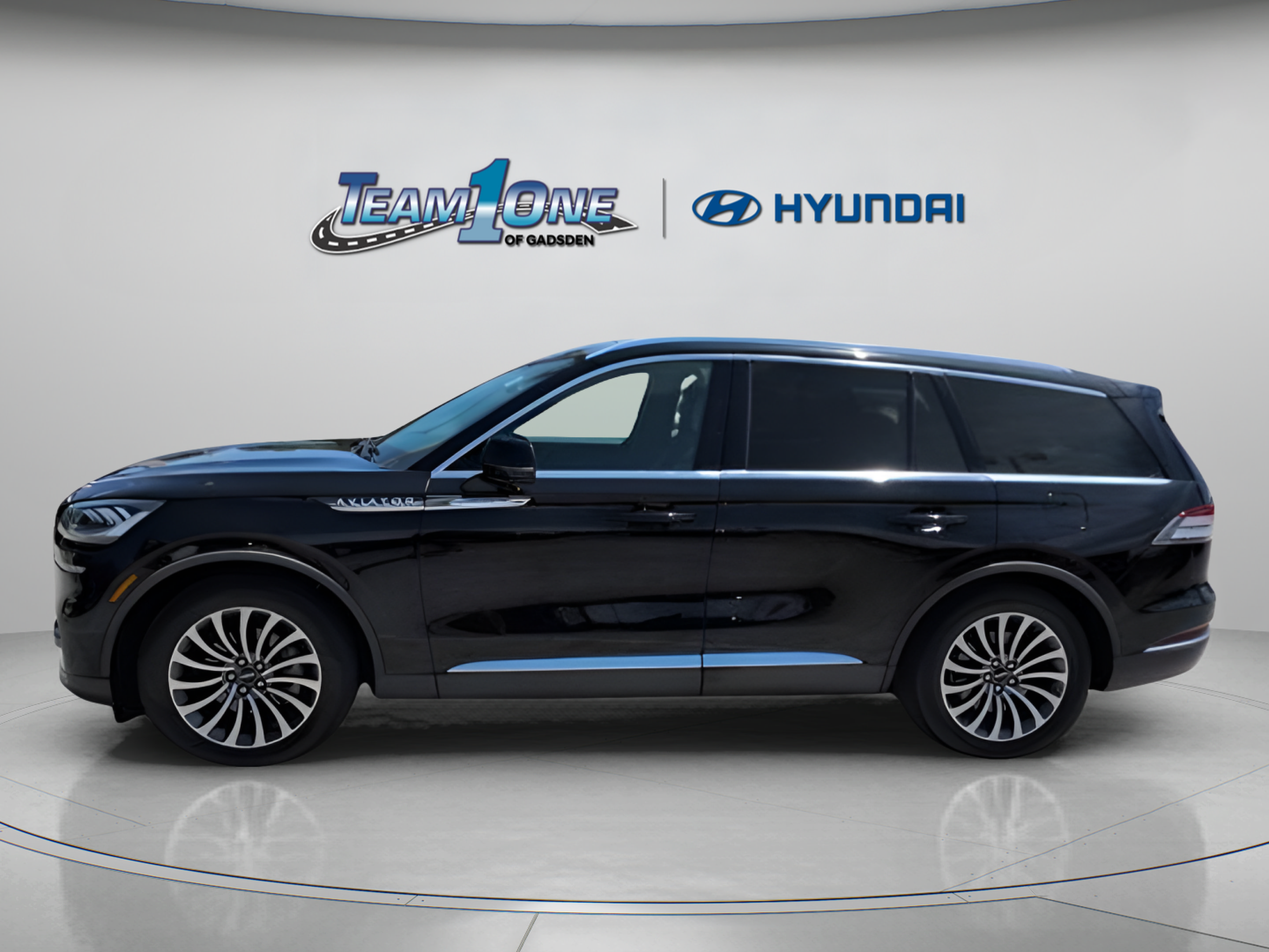 Used 2021 Lincoln Aviator Reserve w/ Elements Package Plus RWD image 6