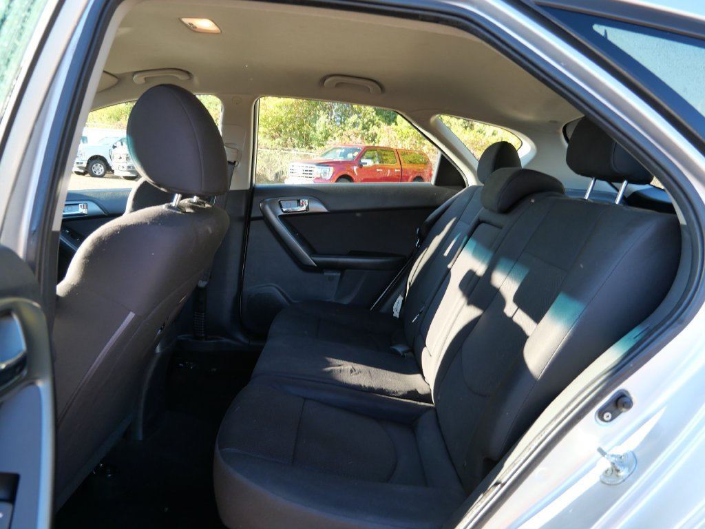 Used 2013 Kia Forte EX FWD image 20