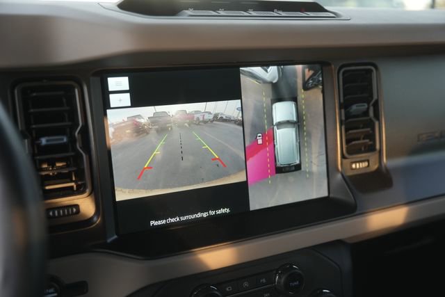 Used 2022 Ford Bronco Wildtrak image 26