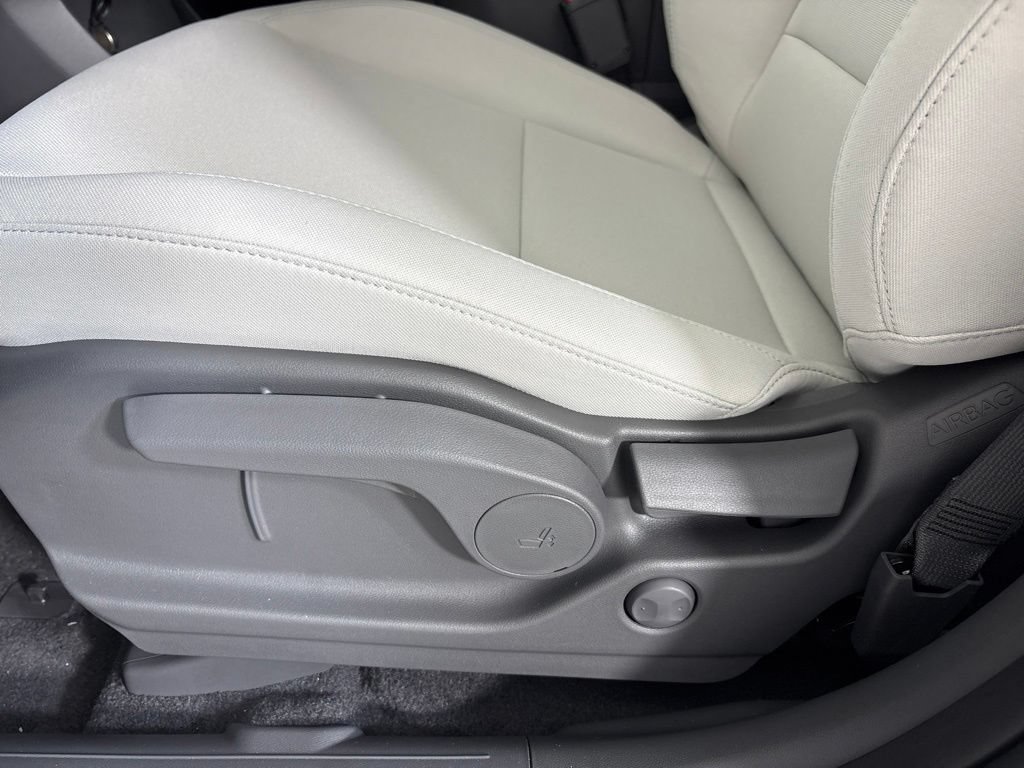 New 2027 Hyundai Santa Fe SE FWD image 15