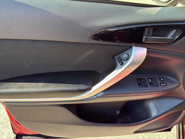 Used 2018 Mitsubishi Eclipse Cross LE image 15