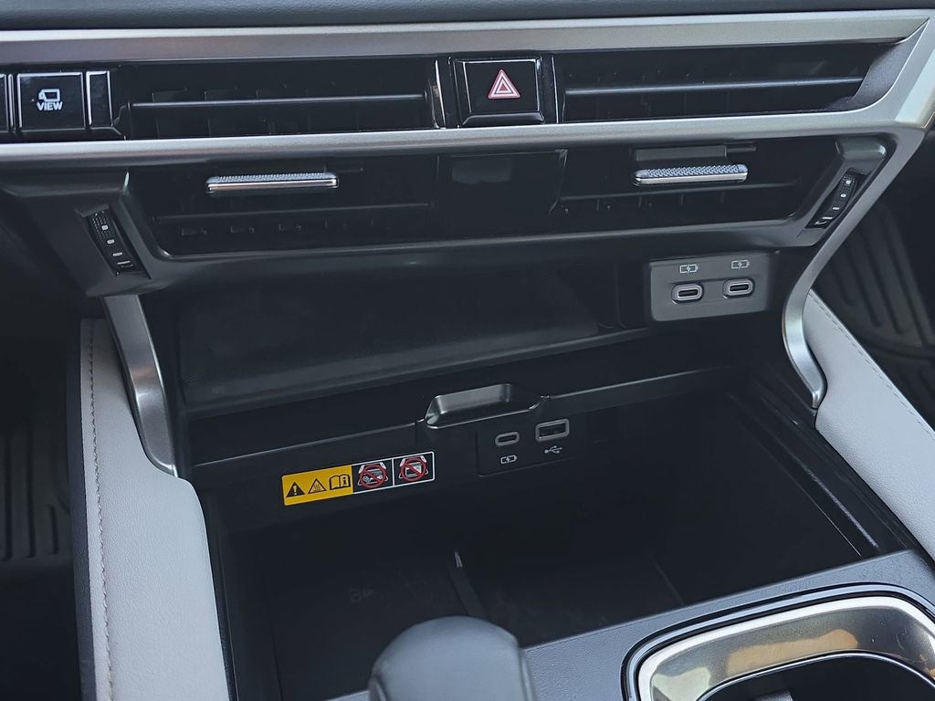 Used 2024 Lexus RX 350 w/ Convenience Package image 22