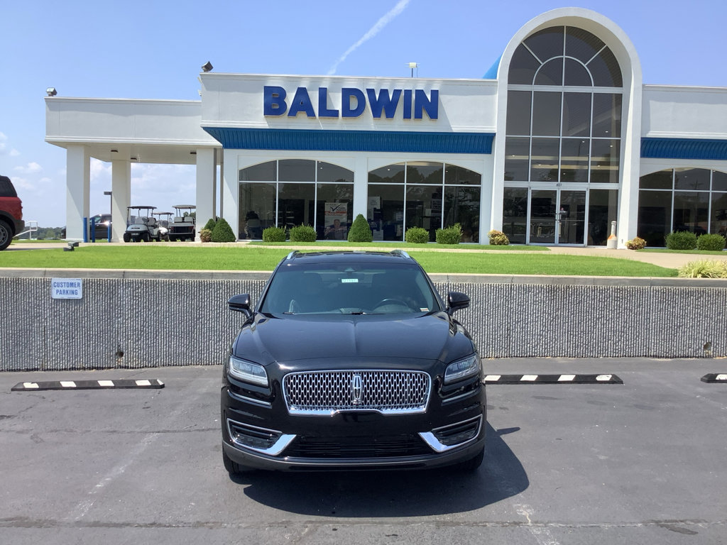 Used 2020 Lincoln Nautilus Reserve image 2