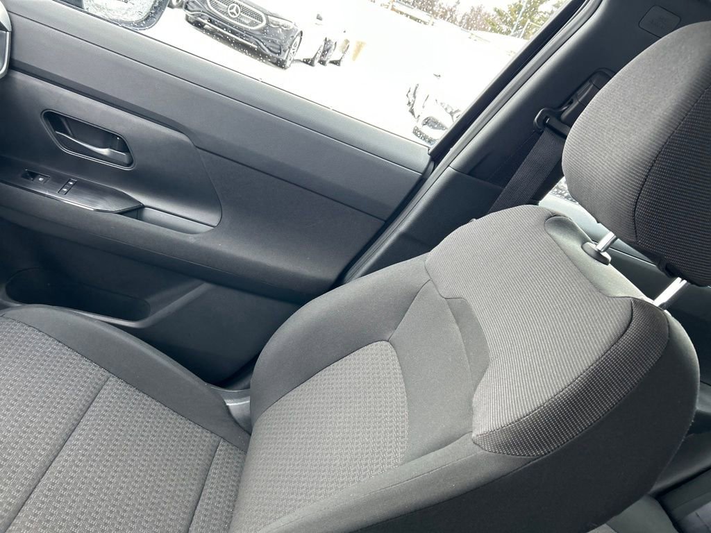 Certified 2025 Nissan Kicks S image 15