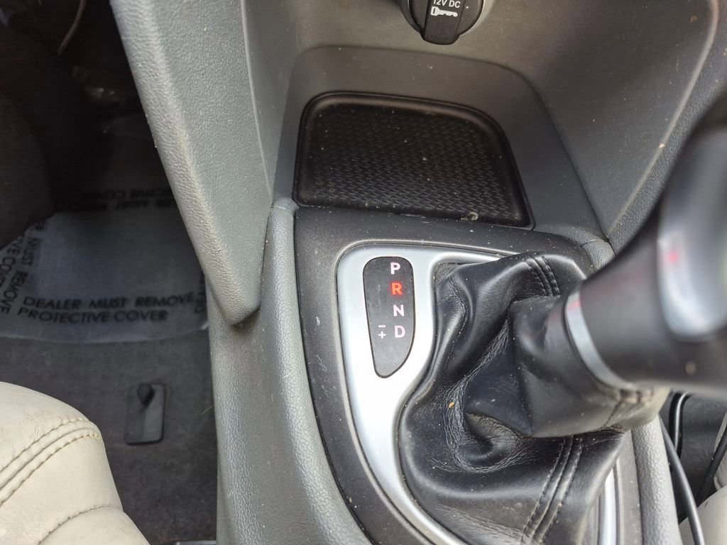 Used 2013 Dodge Dart Limited w/ Technology Group image 18