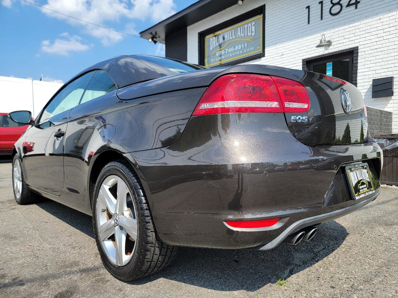 Used 2012 Volkswagen Eos Lux FWD image 6