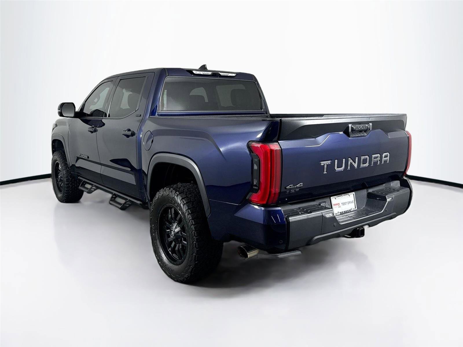 Used 2022 Toyota Tundra SR5 w/ SR5 Convenience Package video 2
