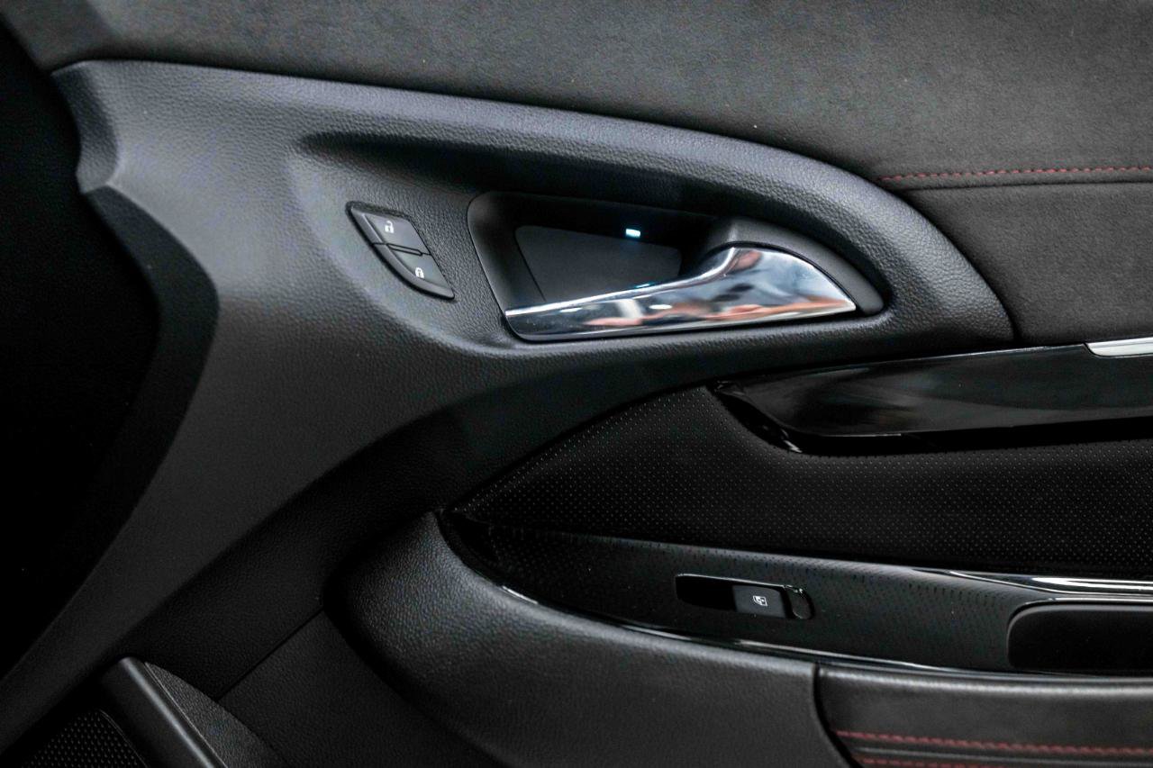 Used 2015 Chevrolet SS RWD image 82