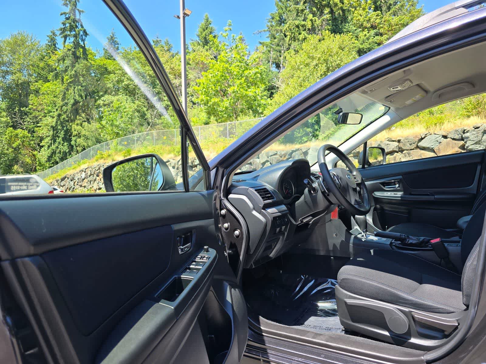 Used 2014 Subaru Crosstrek 2.0i Premium AWD/4WD image 18