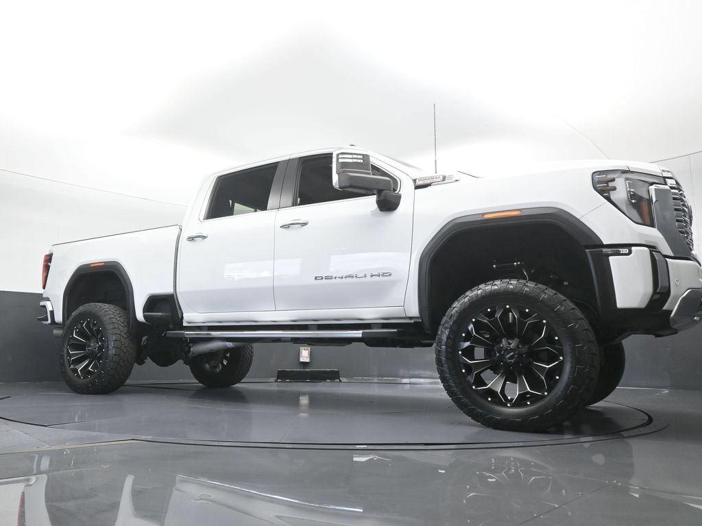 Used 2024 GMC Sierra 2500 Denali w/ Denali Reserve Package AWD/4WD image 77