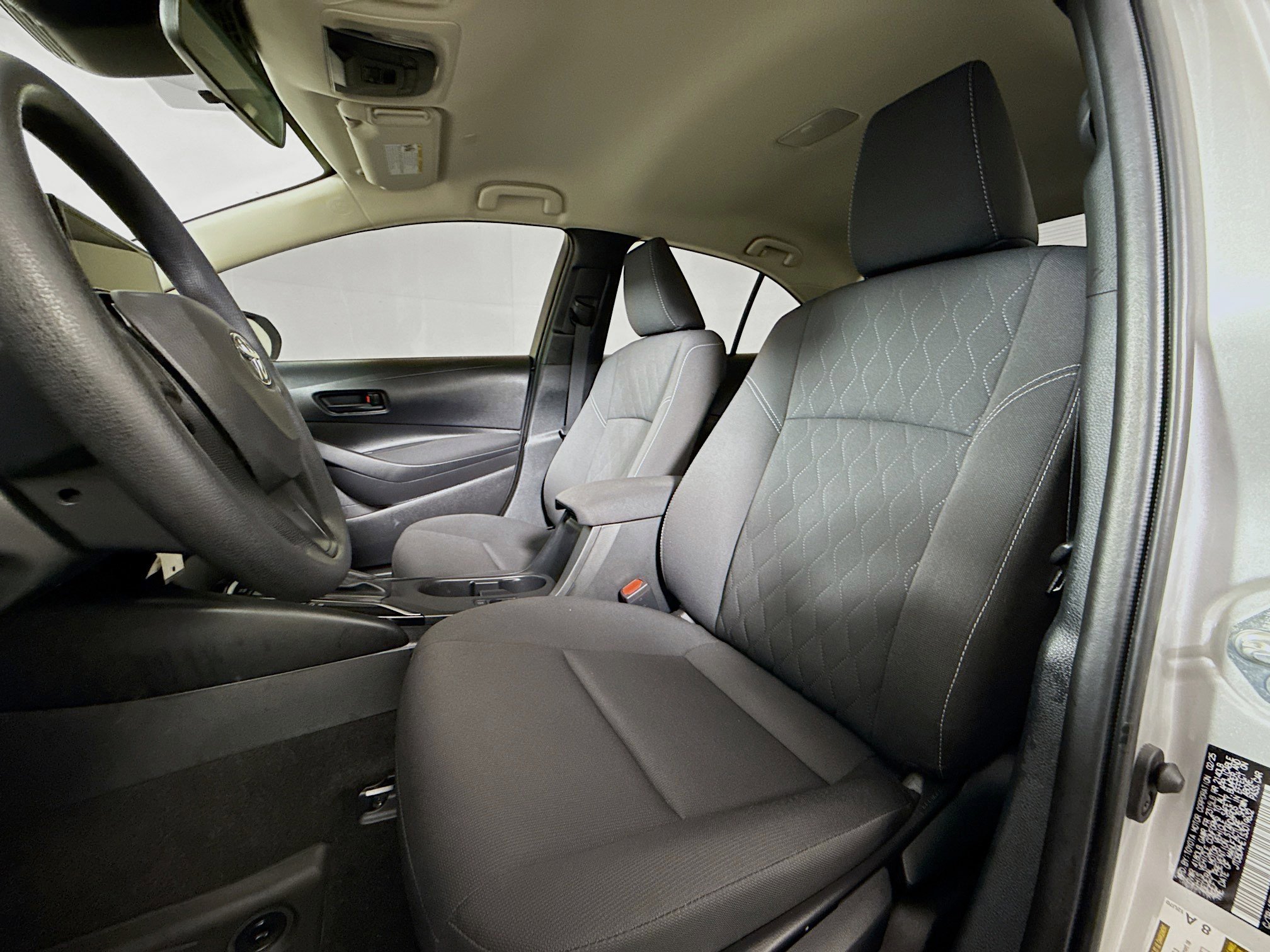 Certified 2025 Toyota Corolla LE image 11