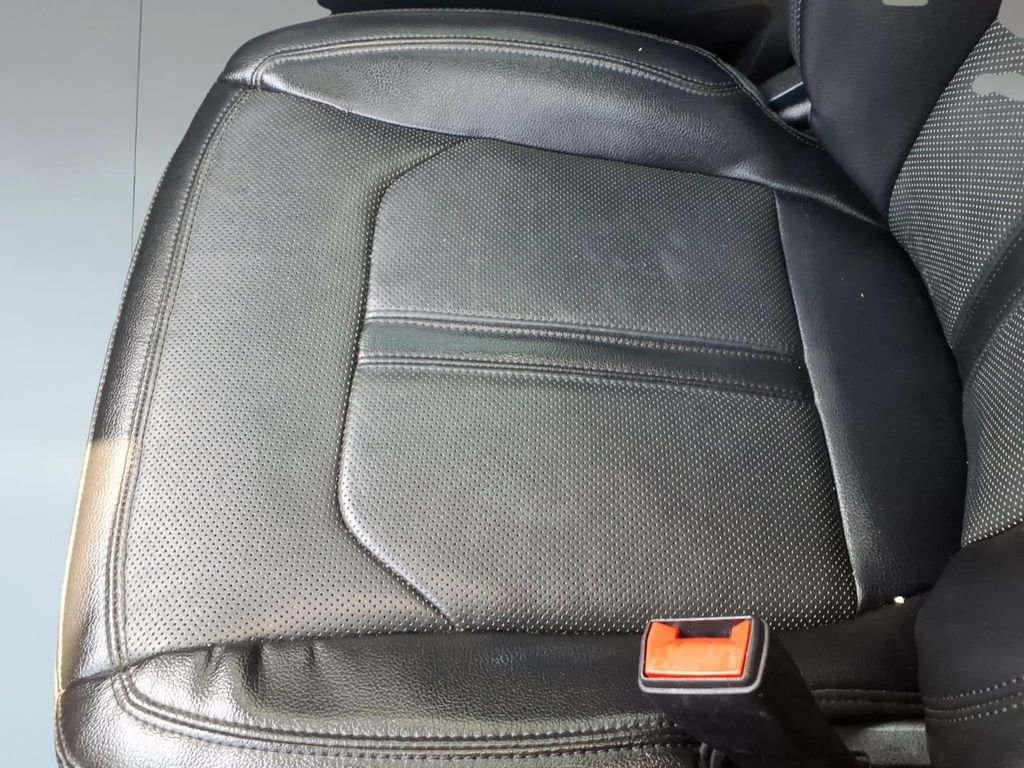 Used 2021 Ford Expedition Limited AWD/4WD image 24