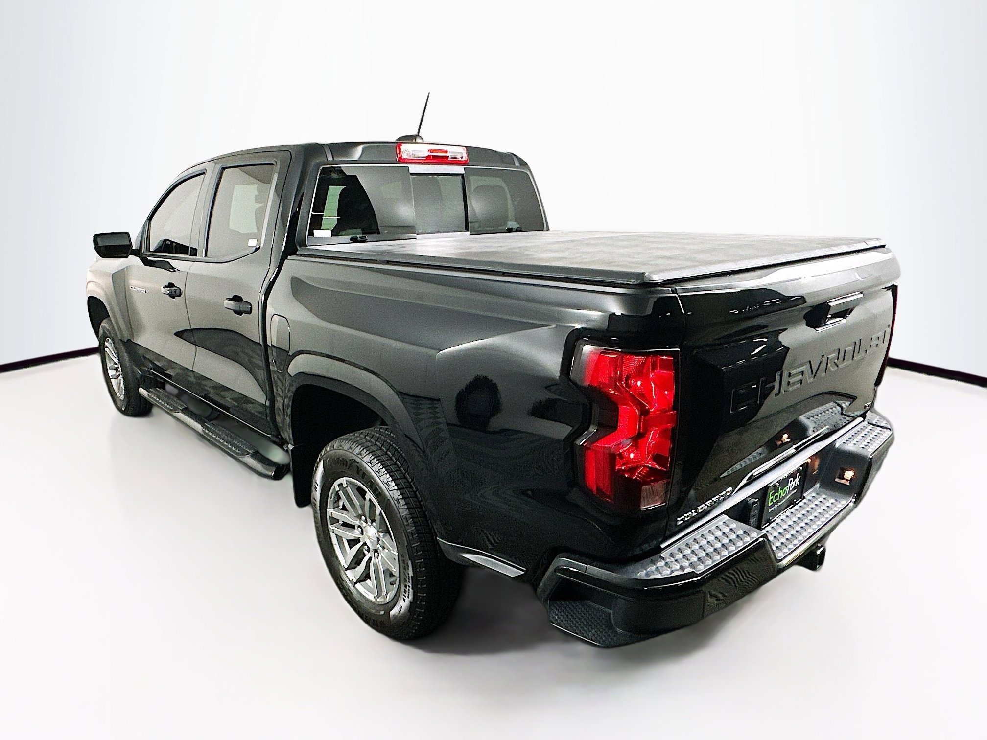 Used 2024 Chevrolet Colorado LT w/ LT Convenience Package image 5