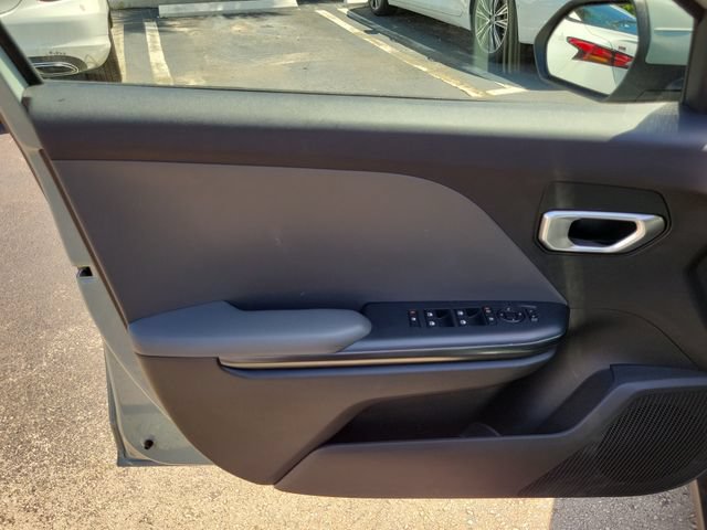 Used 2025 Kia K4 FWD image 15