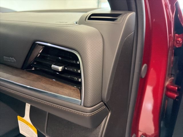 New 2026 Chevrolet Suburban High Country AWD/4WD image 33