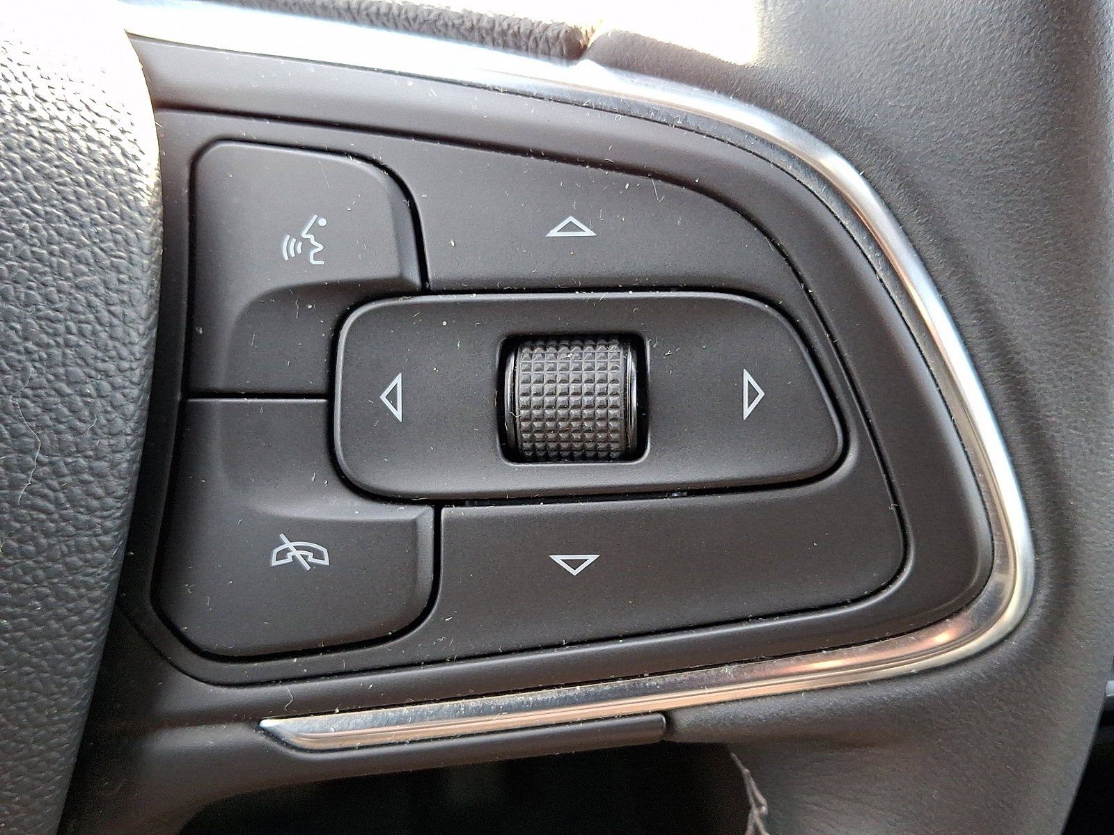 Certified 2022 Buick Encore GX Select image 23