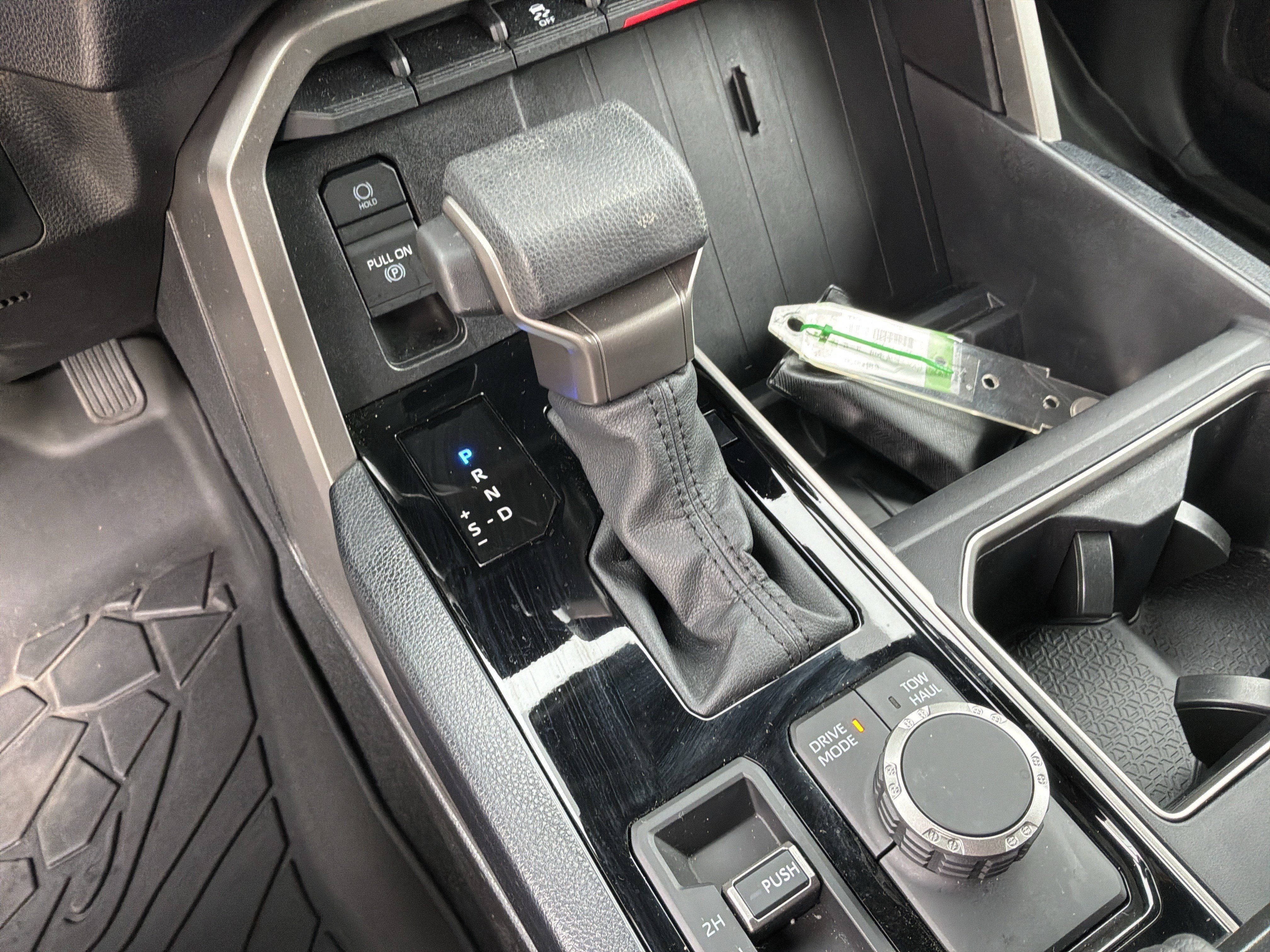 Used 2025 Toyota Tundra SR5 AWD/4WD image 26