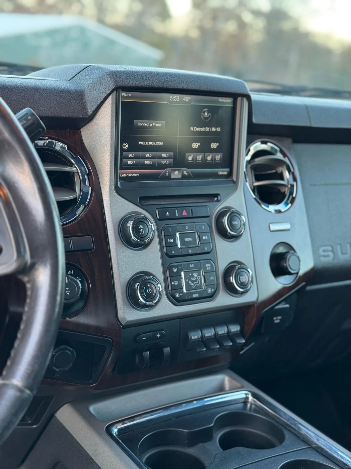 Used 2016 Ford F250 Lariat w/ Lariat Ultimate Package image 13