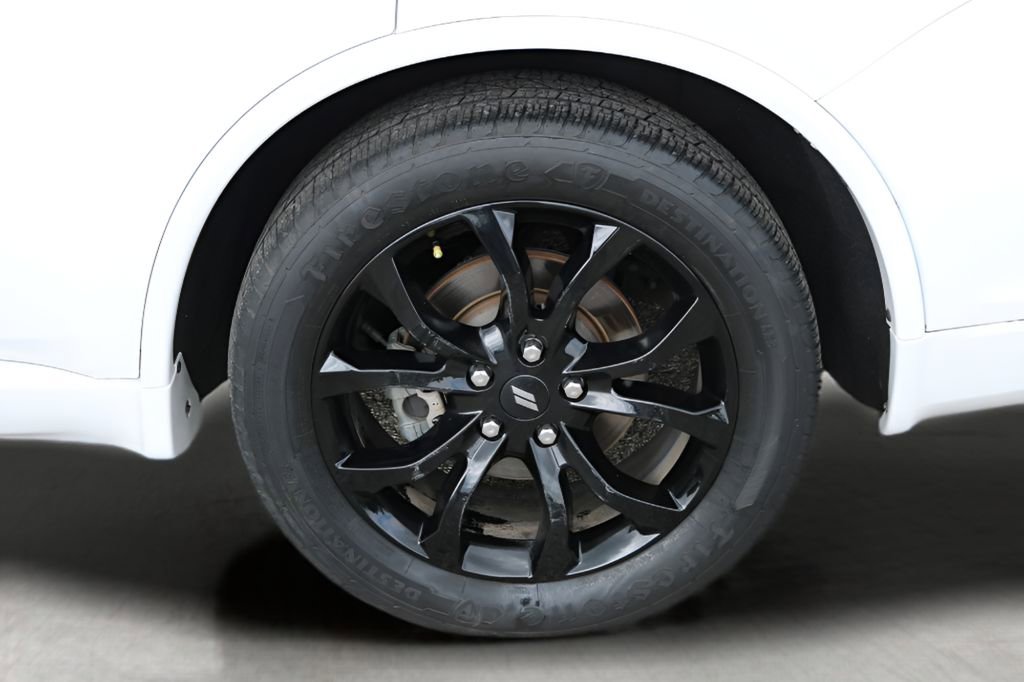 Used 2019 Dodge Durango R/T w/ Blacktop Package RWD image 9