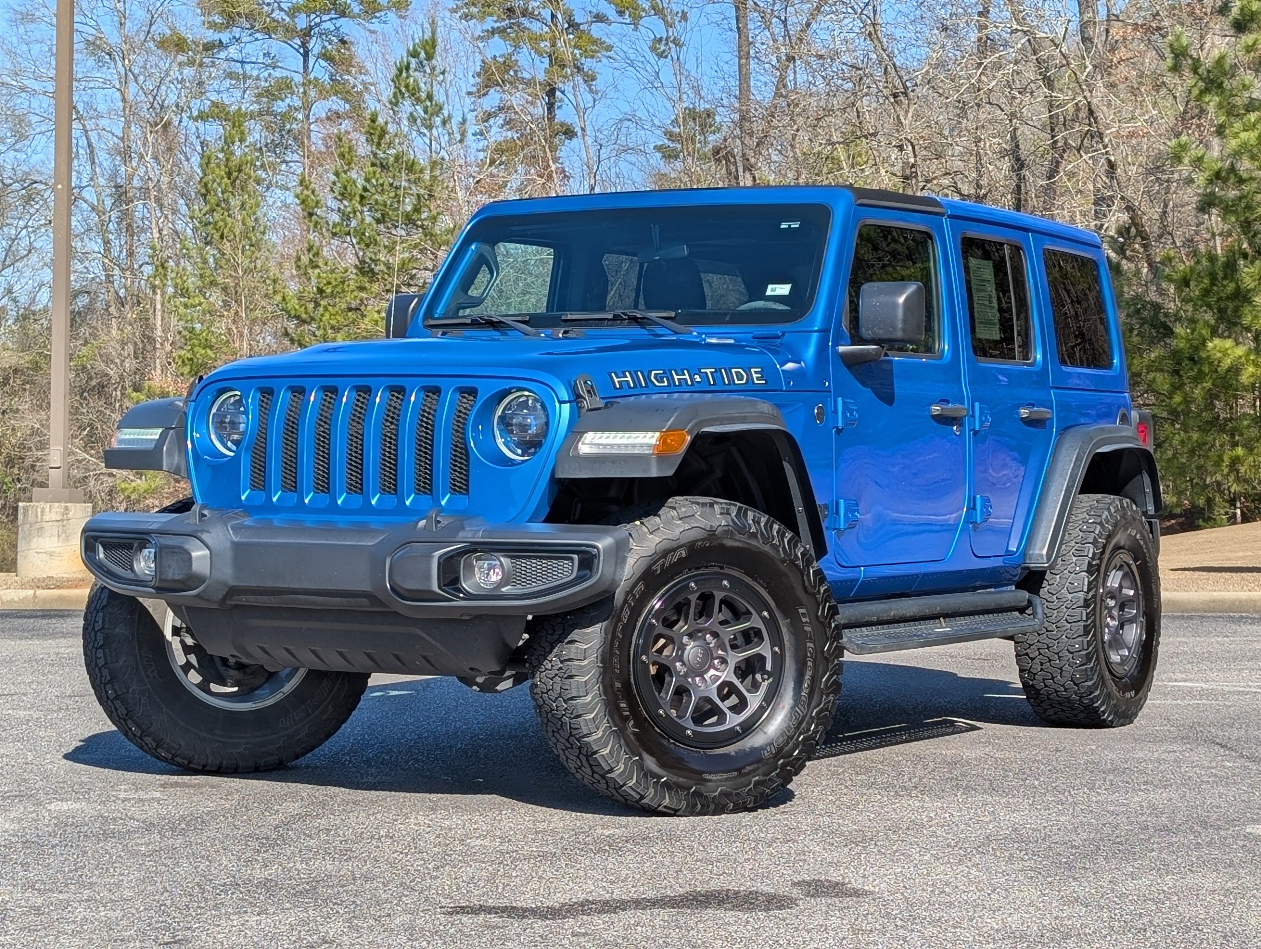 Used 2023 Jeep Wrangler Unlimited Sport image 4