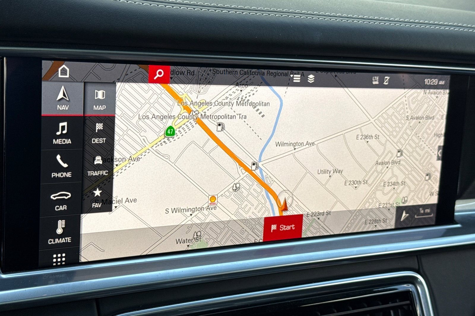 Used 2020 Porsche Panamera GTS image 18