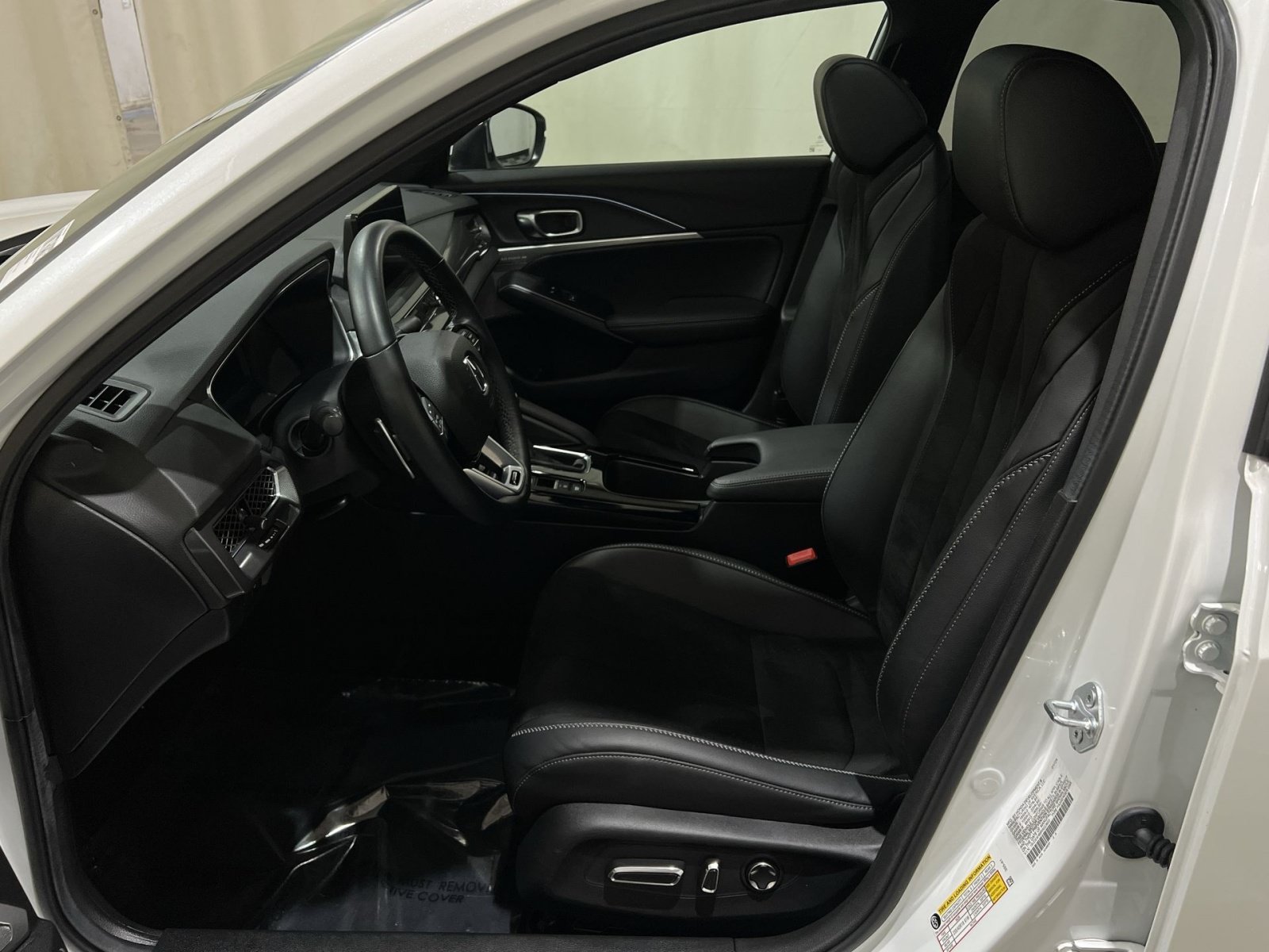 Used 2024 Acura Integra A-Spec FWD image 18