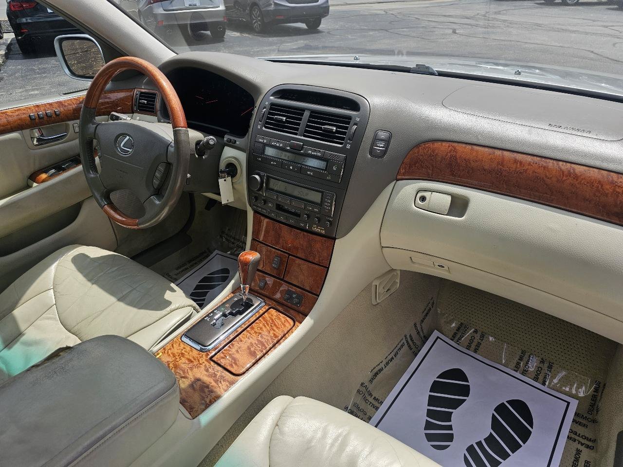 Used 2002 Lexus LS 430 RWD image 52