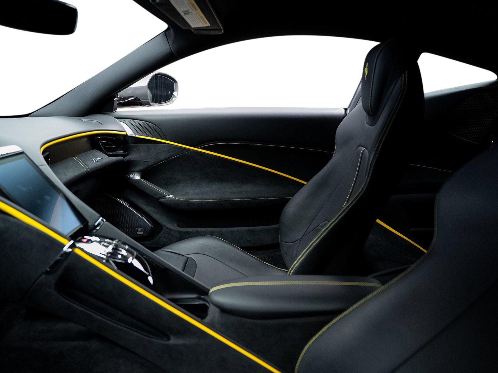 Used 2022 Ferrari Roma RWD image 56