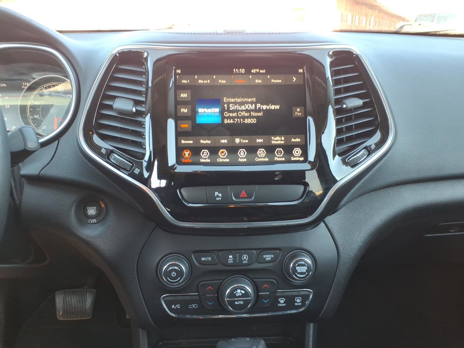 Used 2019 Jeep Cherokee Limited w/ Trailer Tow Group image 19