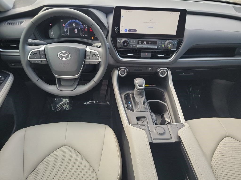 Certified 2026 Toyota Grand Highlander FWD image 27