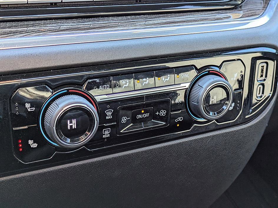 Used 2023 Chevrolet Silverado 1500 LT image 24