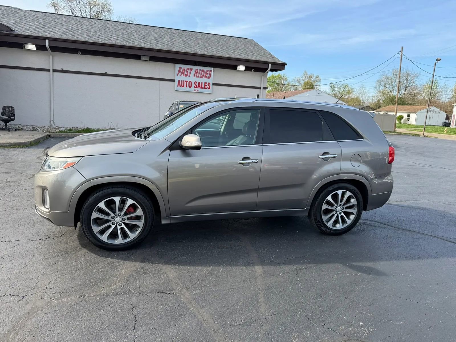 Used 2015 Kia Sorento SX image 3