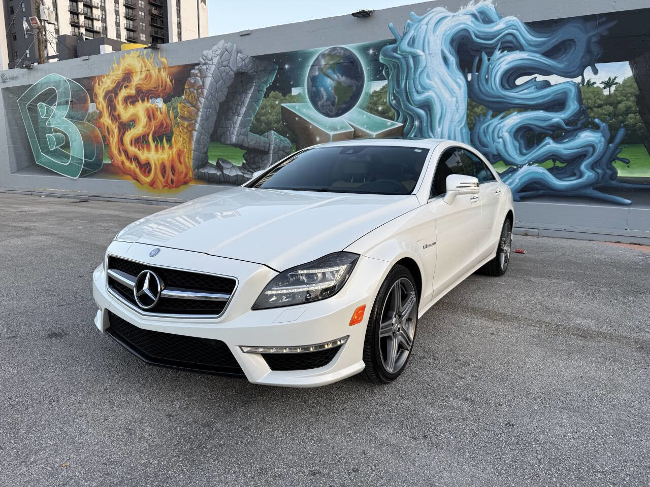 Used 2014 Mercedes-Benz CLS 63 AMG 4MATIC image 2